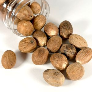 Alternative view of Bote de Nuez Moscada en Grano de 160 grs. Azafranes y Especias HELCA